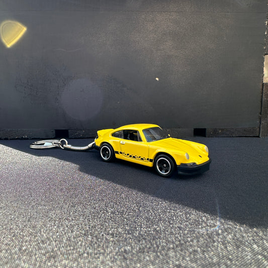 Yellow Porche 911 Carrera RS 2.7